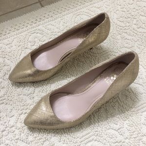 Vince Camuto Goldie Kitten Heel Pump